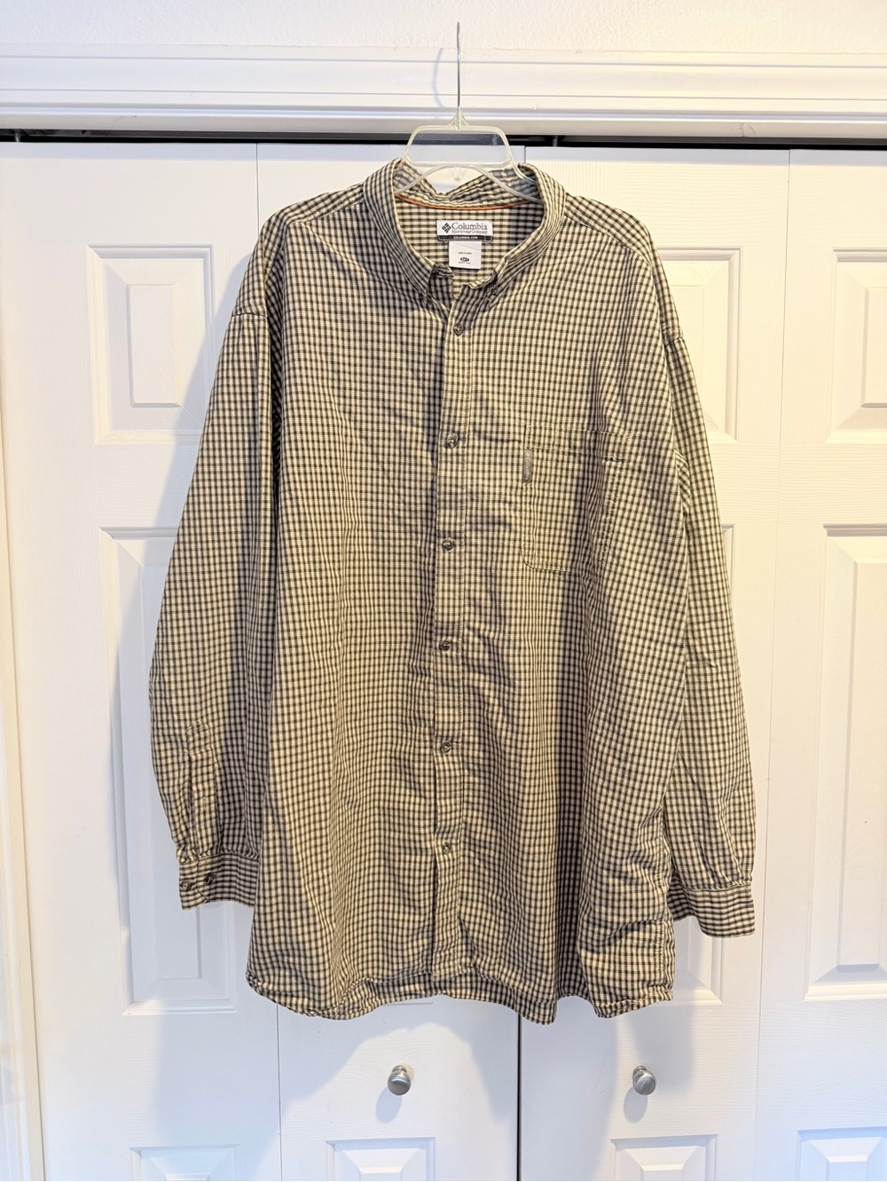 Columbia Men's Gingham Checked Long Sleeve Button-Up Shirt #0183
